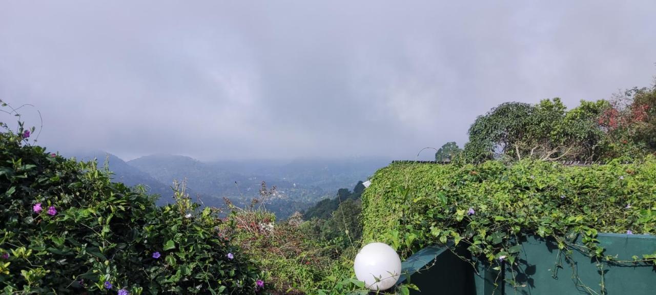Munnar Tea Hills Resort - Mthr Eksteriør billede