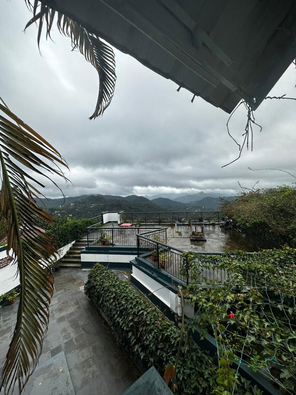 Munnar Tea Hills Resort - Mthr Eksteriør billede